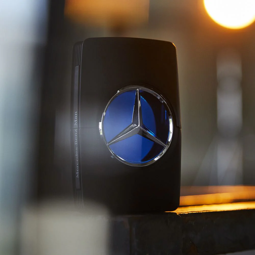 Mercedes-Benz Man - Image 6